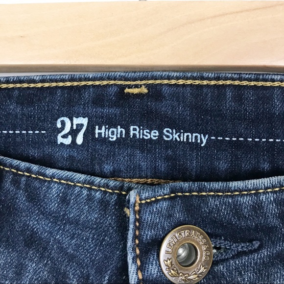 Levi’s High Rise Skinny - Picture 2 of 3